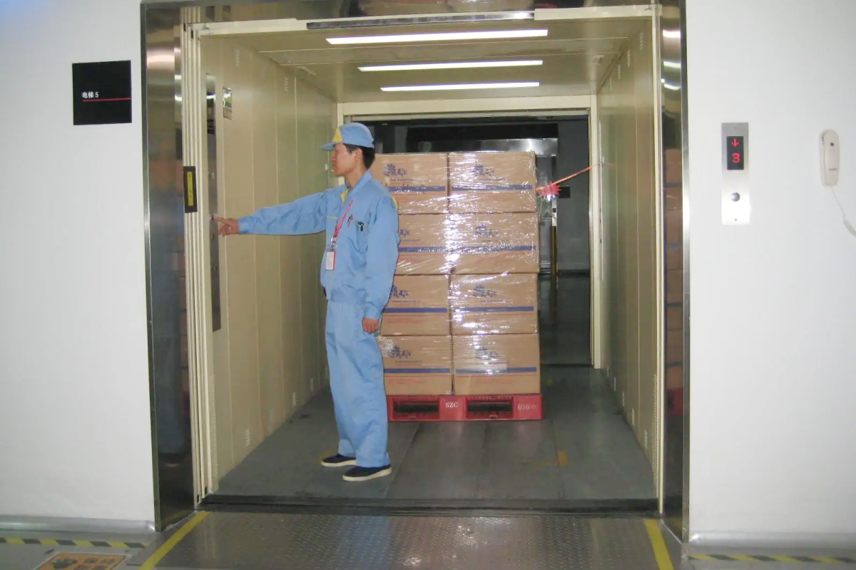 Freight Lift