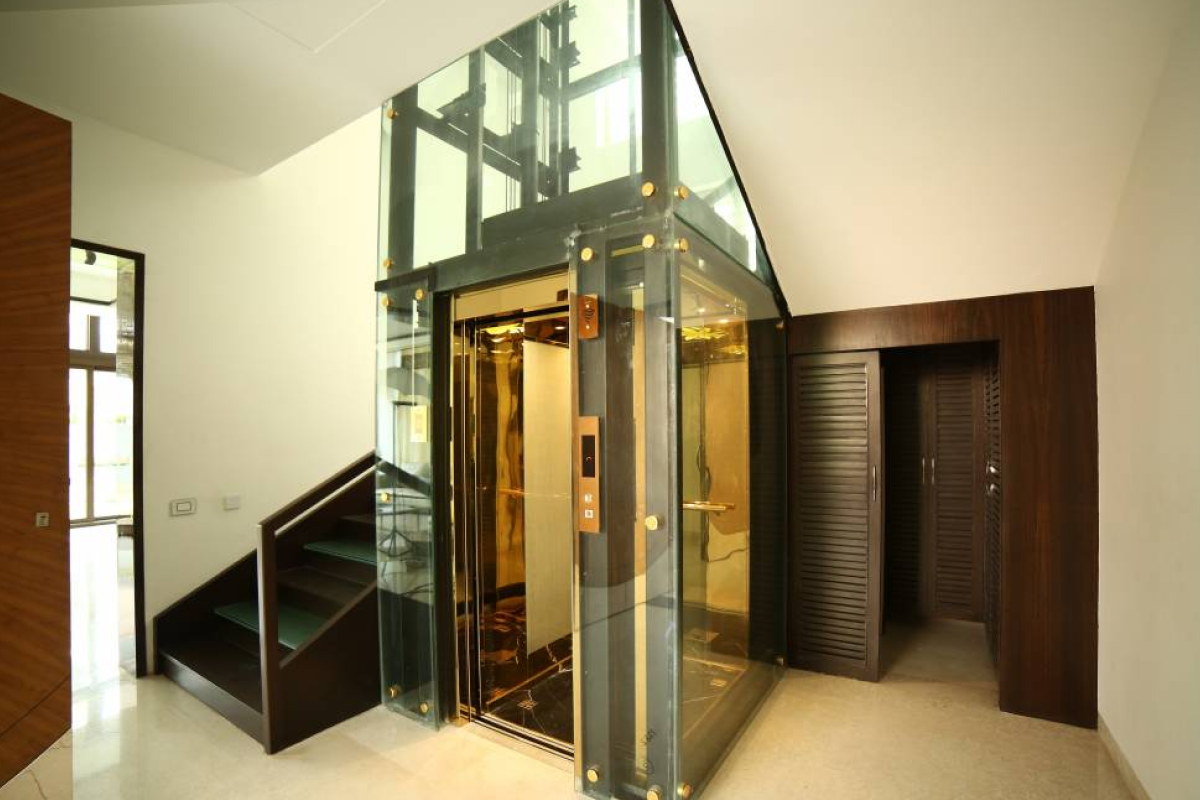 Home lift